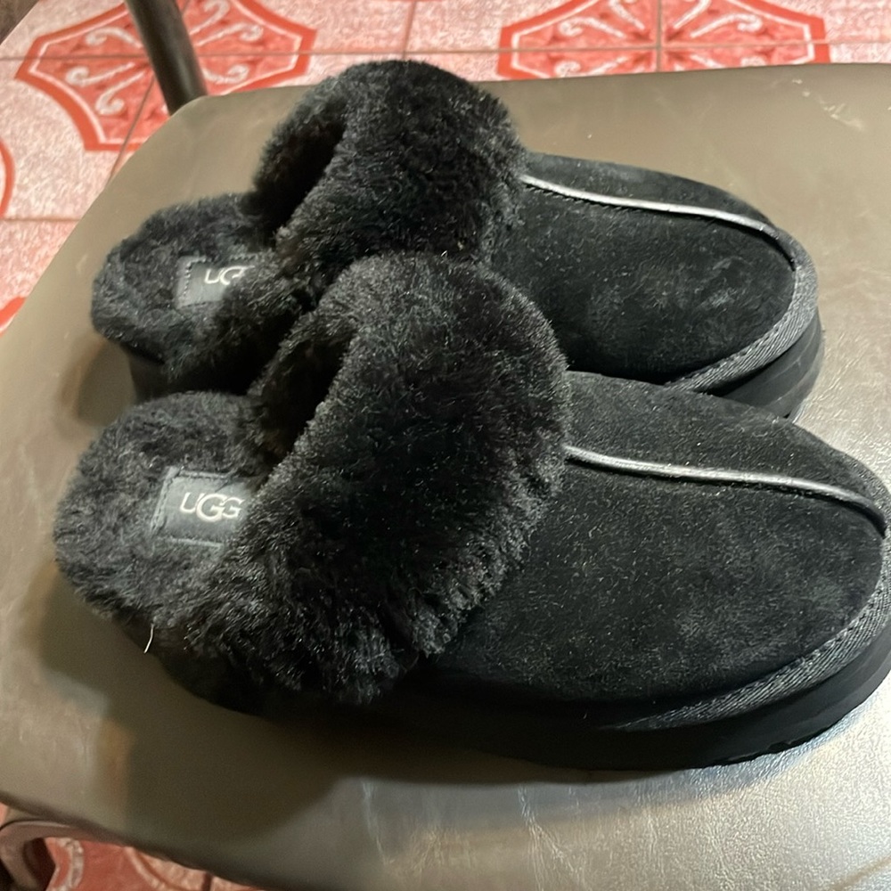 Black UGG slippers